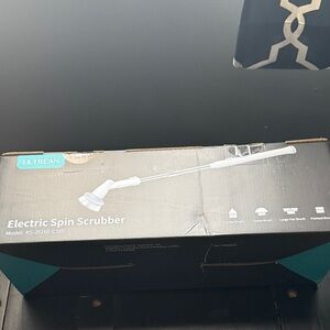 Electric Spin Scrubber in White - Powerful Cleaning Tool
